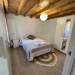Holiday home Casa De Piedra Barreirina A Coruna
